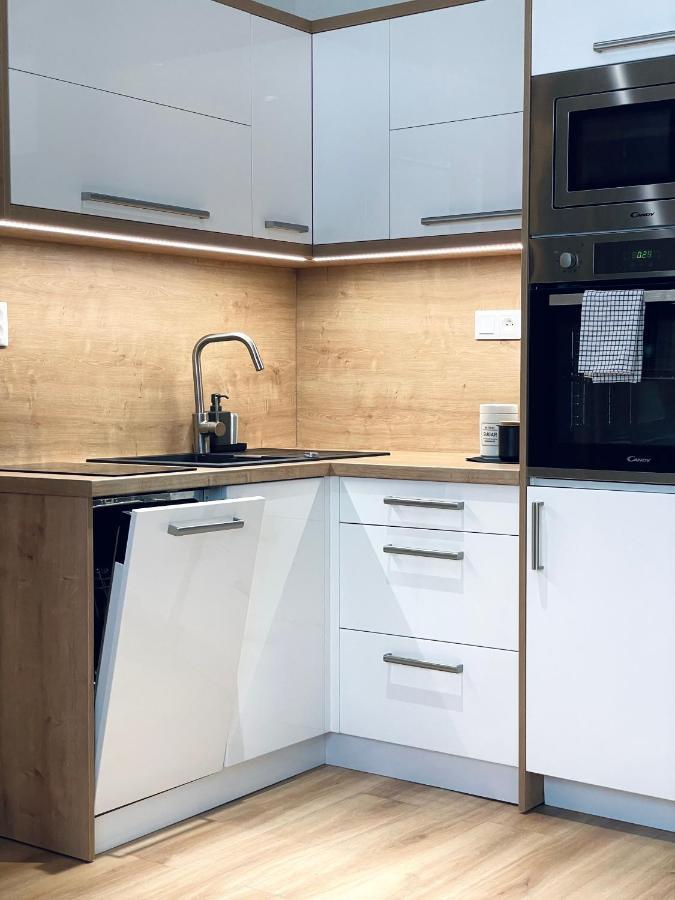 Apartment Myslbekova 17 *